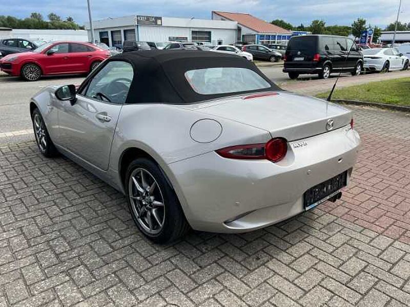 Mazda MX5 2023 1.5L SKYACTIV G 132ps 6MT RWD EXCLUSIVE-LINE