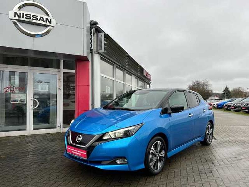 Nissan LEAF 40kWh 150PS LEAF10 OPTION Blau/Schwarz