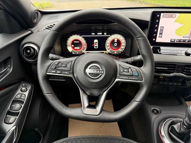 Nissan JUKE 1.0 DIG-T 114 PS 6MT N-CONNECTA Tech Winter II 2 Farben BFS