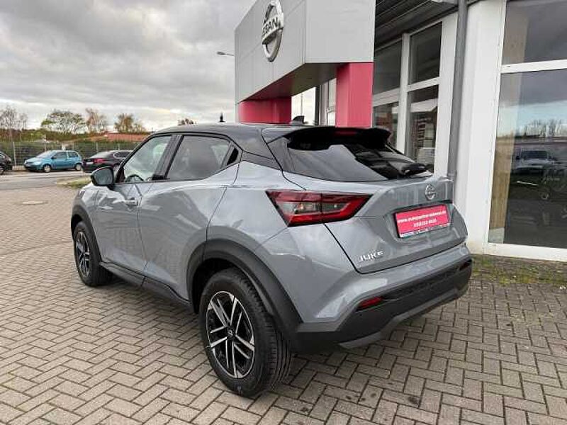 Nissan JUKE 1.0 DIG-T 114 PS 6MT N-CONNECTA Tech Winter II 2 Farben BFS