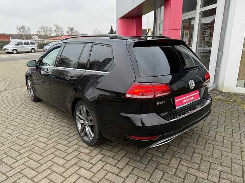 Volkswagen Golf VII Variant 1.5 TSI Highline BlueMotion